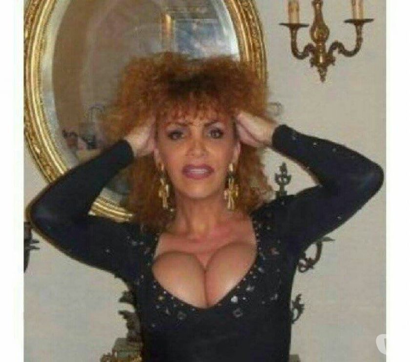 Vanessa reçoit en privé